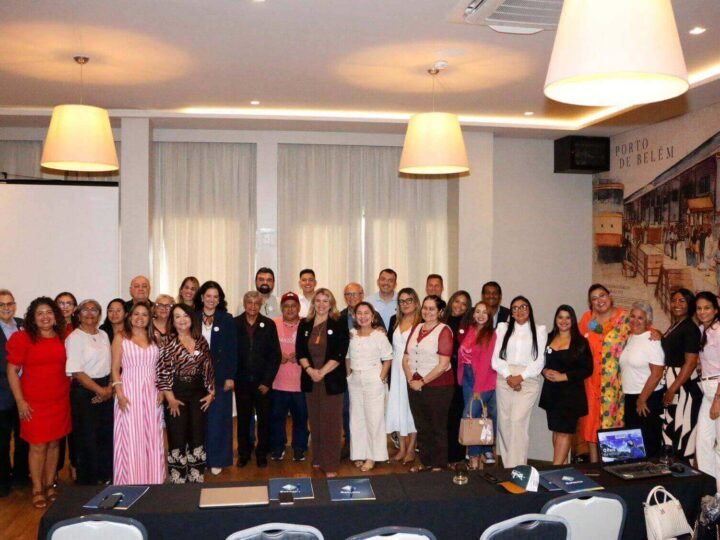 Belém debate os novos rumos do jornalismo de turismo em evento nacional da Abrajet